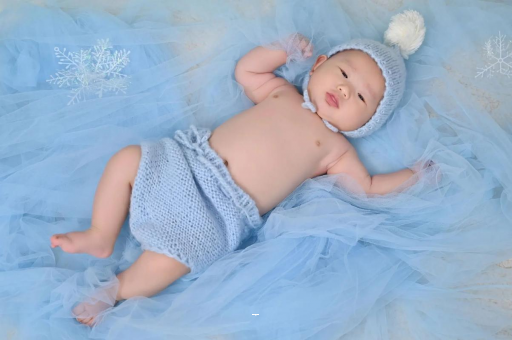 泰州宝宝吐奶黄色