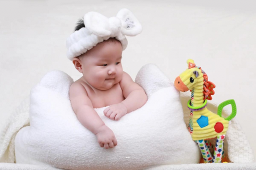 泰州宝宝几个月翻身